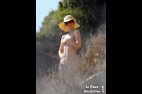 Paris-Hilton-topless-1