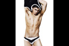 sexy_sunday_sam_way_1.jpg