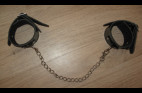 Menottes-Cuir