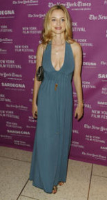heather-graham-nice-cleavage-blue-06.jpg