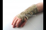wrist_brace1.jpg