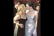 drew-barrymore-and-liv-tyler-02.jpg