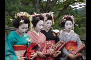 geisha-girls.jpg