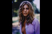 Jennifer-Aniston--23-.jpg