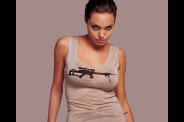 002.--Angelina-Jolie-Angelina-Jolie---Wallpaper--1-.jpg