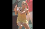 tennis-woman-841987a55