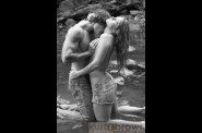 GarrettChelsIMG_5415_bw_sm.jpg