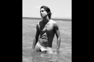 70817_javier_211437269_122_375lo.jpg