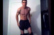 Strip tease de beau mec