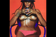 Rihanna-nue-LUI-magazine-6-GaKaTaN