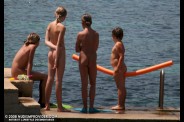 teen-nudists-beach