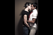 bisous kiss kissing gay porno pics picture photo212