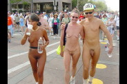 nude-run