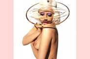 lady-gaga-nue-L-1