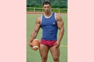 JOLIE RUGBYMAN EN SHORT MOULANT