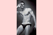 En slip pour Armani