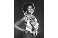 pam-grier-mosejames