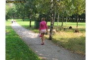 0001-girlpeeinpark-01