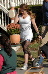 hilary-duff-white-oct-2-big.jpg