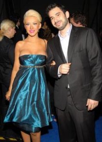 orig-Christina-Aguilera-07---Emmy--s9.jpg