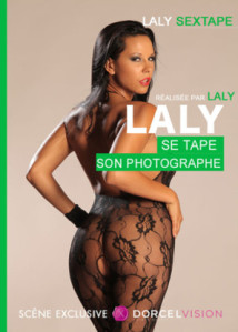 -DIV1437--Laly--Flic-de-choc---jeux-lesbiens---Lal-copie-1.jpg