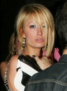 paris-hilton-lips-pout-big.jpg