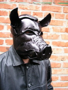 mask,pig,masks,surreal-7c569289e2c1efe5d9719a0b85c7b9ed h