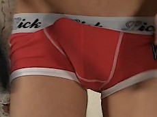 Boxer-bien-rempli-d-une-belle-bite---gaysexyboy.jpg