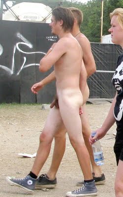 naked guys fram roskilde05