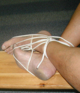 a bondage pieds (17)