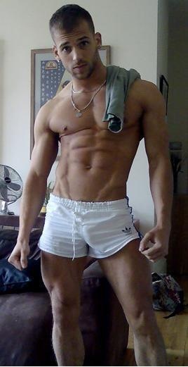 tumblr_mgec8lakR91r3vlobo1_400.jpg