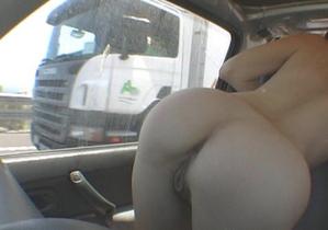 -0-fesses-nues-en-voiture-3--jpg.jpg