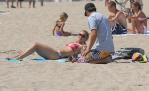 hayden-panettiere-bikini-1-03.jpg