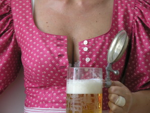 sexy_oktoberfest_01.JPG
