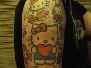 hello-kitty-tattoo_1822.jpg