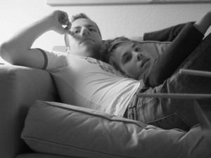 Gay_Couple_Savv_and_Pueppi_02.jpg