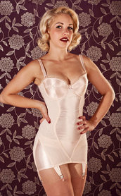 wkd glamour corselette peach2 med