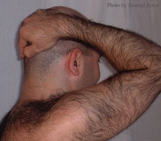 LinoHairyArm1