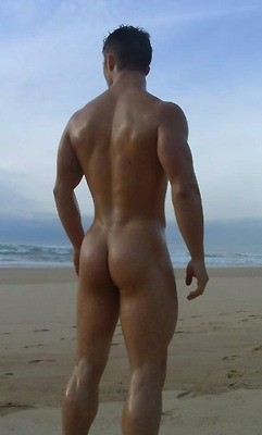 tumblr_mqsaa1yurq1rdjwowo1_250.jpg
