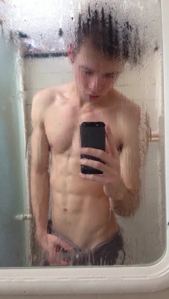 tumblr_n9f32rSaEi1t32r64o1_1280.jpg