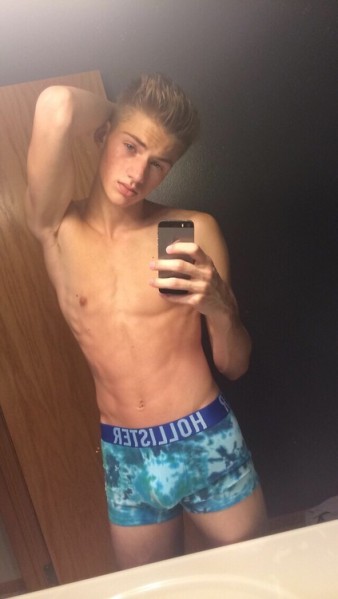 tumblr_nbwvrcX87R1rw8h1jo1_500.jpg