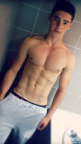 tumblr_ndmtfxFYdS1rm7vteo1_500.jpg