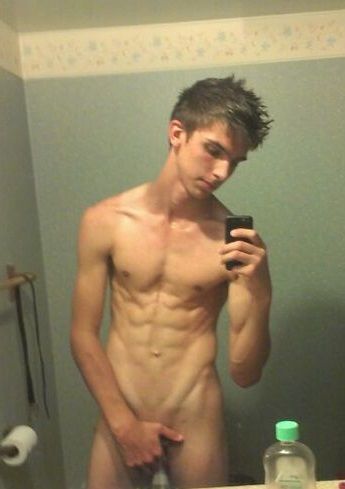 tumblr_n79yuiUBzn1s2ew95o1_400.jpg