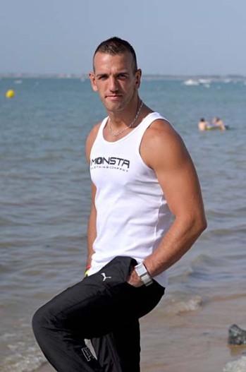 GIkevinSPORTWEAR1408689563.jpg