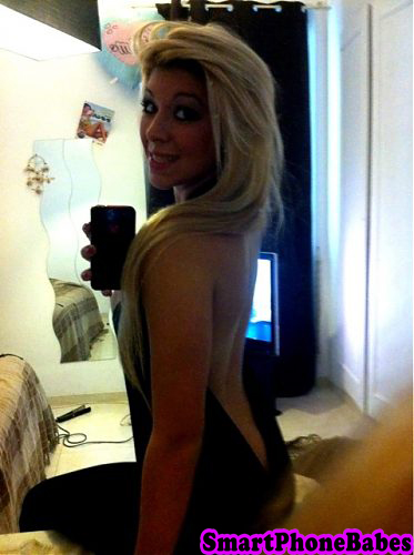 smartphonebabes234.jpg