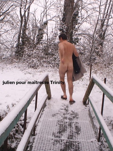 maitresse-trinity-on-the-snow.JPG