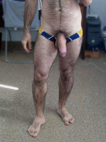 tumblr lkki58A0zM1qivnzao1 400
