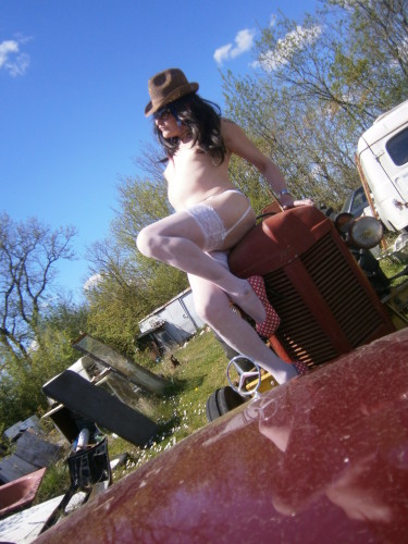 Miss-Metaletfleurs-001.jpg