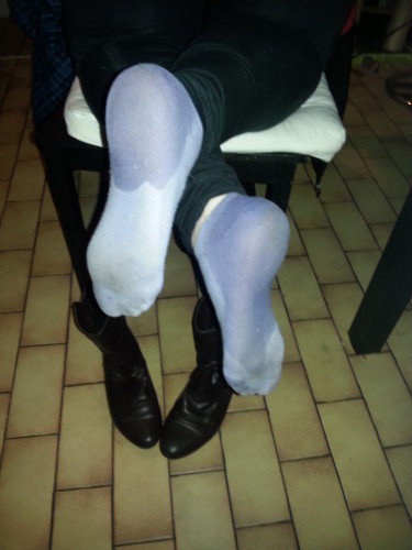 charlène déshabillage jour de pluie (12)