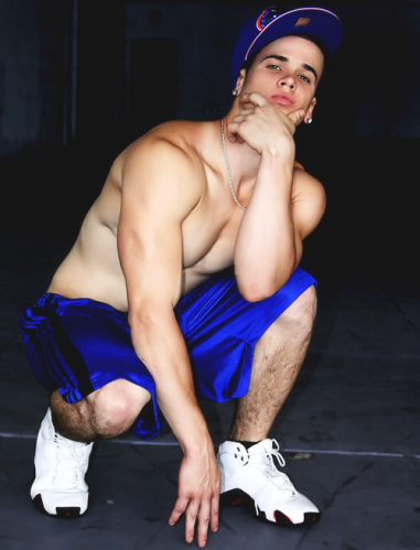 tumblr_la1u7yYSyH1qbnt4vo1_500.png